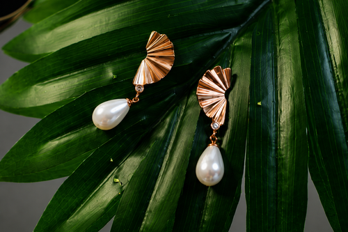 Gala Fans Earrings