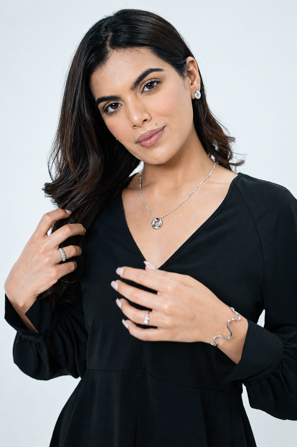 TwirlGlow Pendant Set