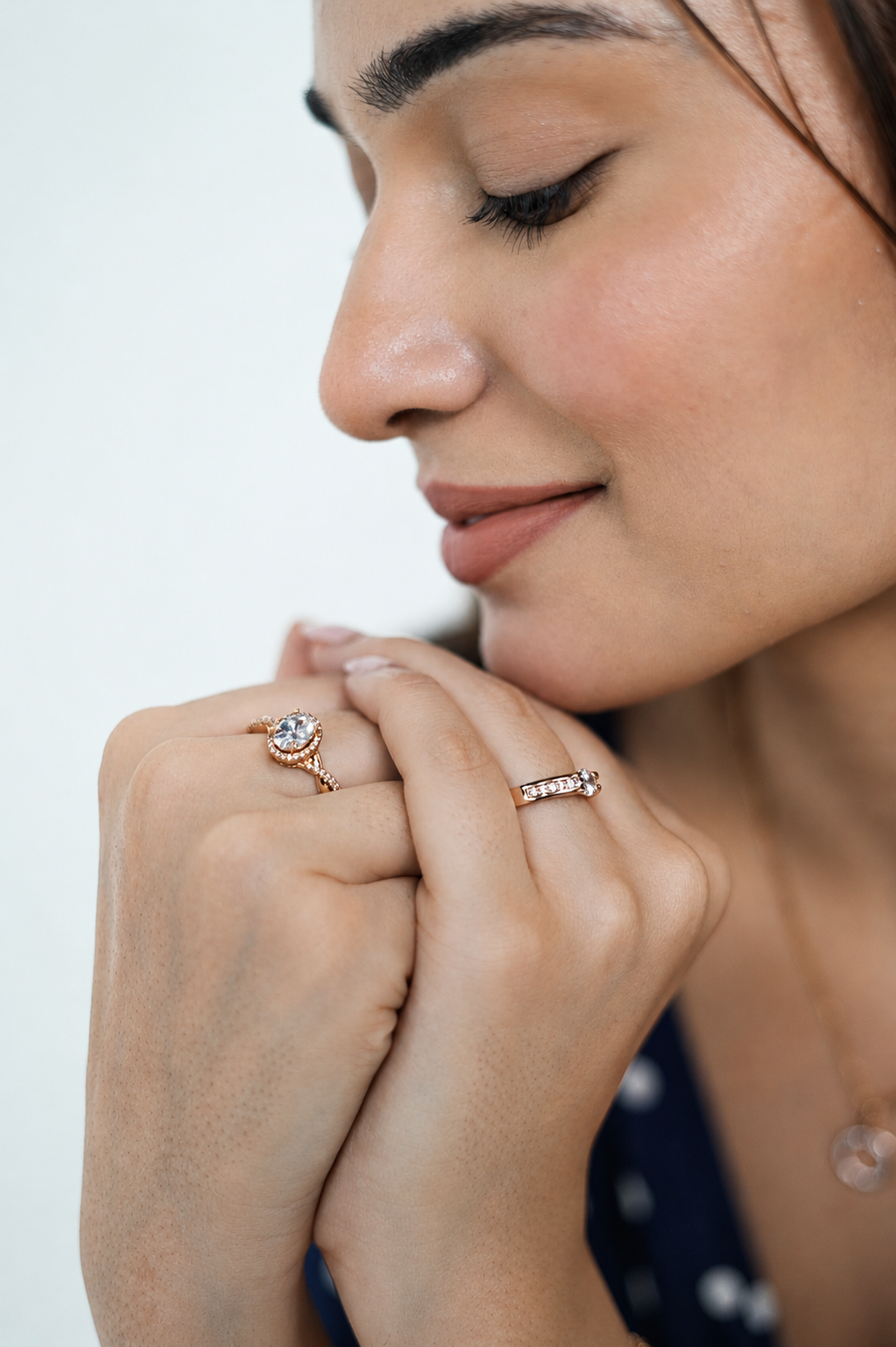 Gloven Ring