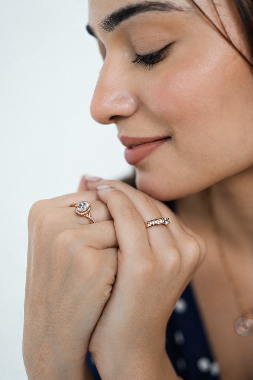 Gloven Ring