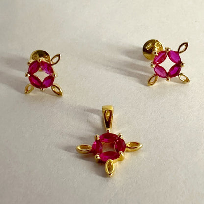 Crimson Flower Pendant Set