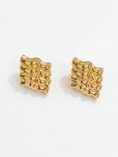 Wavy Studs
